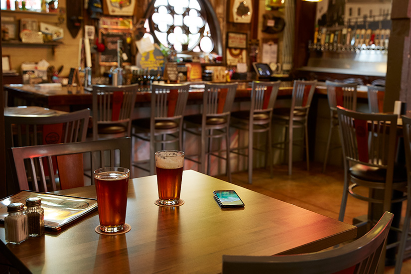 9480 Salvage Planked Elm Intentek Laminate Friendship Brewery